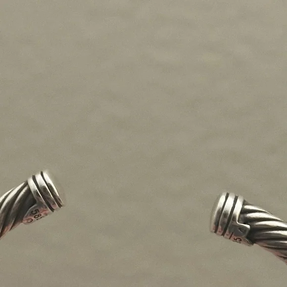 David Yurman Cable Bracelet - Picture 5 of 5